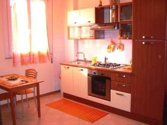 Appartamento in affitto a Vanzaghello, Lombardia