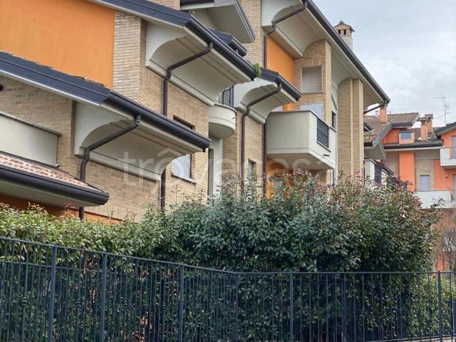 Appartamento in affitto a Vanzago, Lombardia