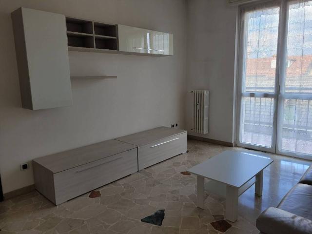 Appartamento in affitto a Vanzago, Lombardia