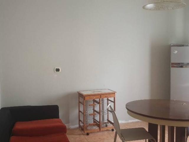 Appartamento in affitto a Varano De' Melegari, Reggio Emilia