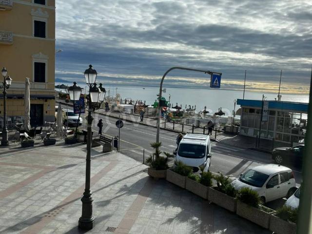 Appartamento in affitto a Varazze, Liguria
