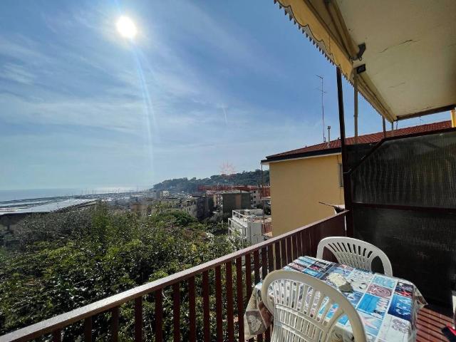 Appartamento in affitto a Castagnabuona, Varazze