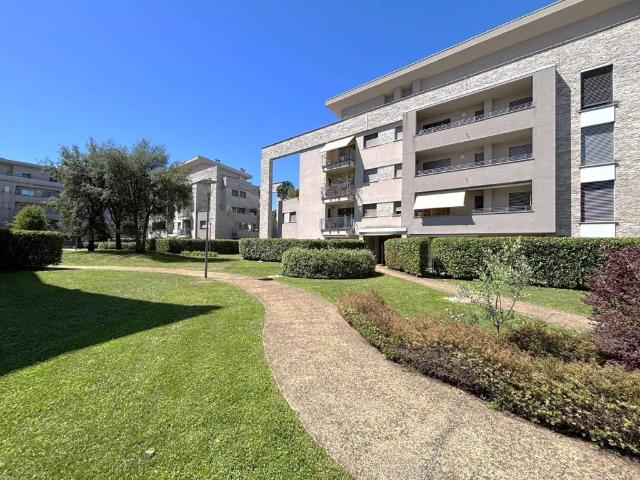 Appartamento in affitto a Varedo, Lombardia
