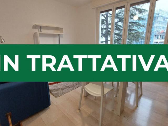 Appartamento in affitto a Barasso, Lombardia