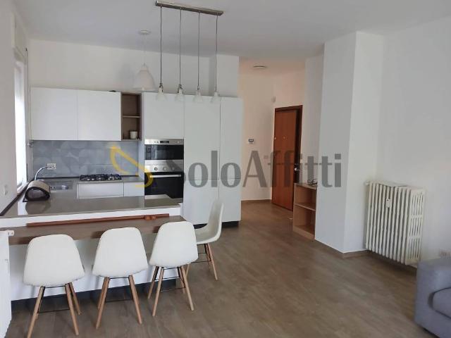 Appartamento in affitto a Barasso, Lombardia