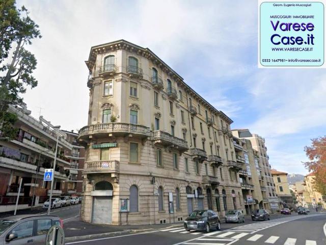 Appartamento in affitto a Giubiano, Varese