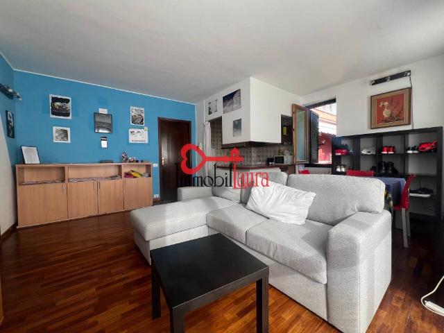 Appartamento in affitto a Velate, Varese