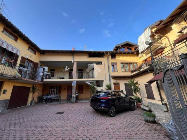 Appartamento in affitto a Varese, Lombardia