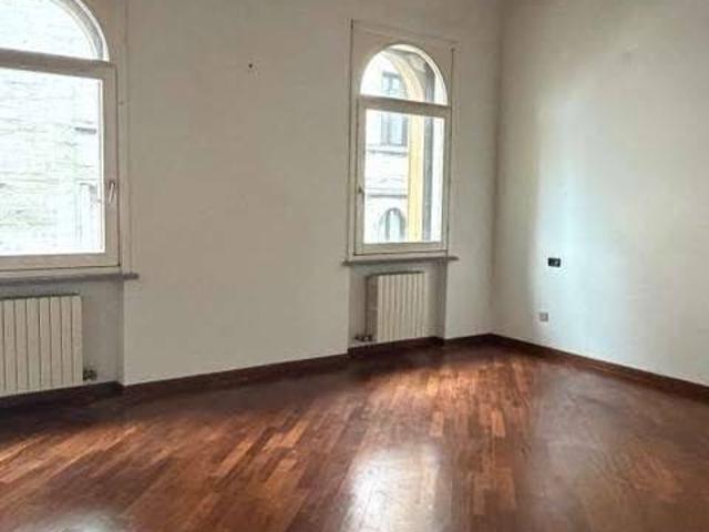 Appartamento in affitto a Biumo Superiore, Varese