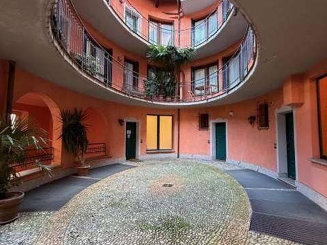 Appartamento in affitto a Biumo Superiore, Varese