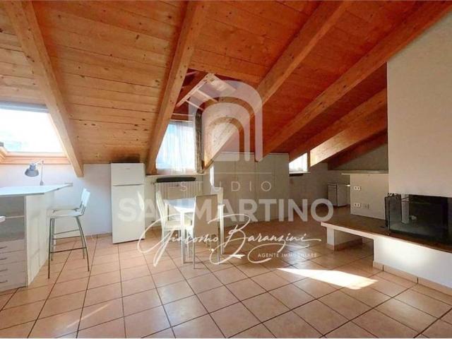 Appartamento in affitto a Biumo Superiore, Varese