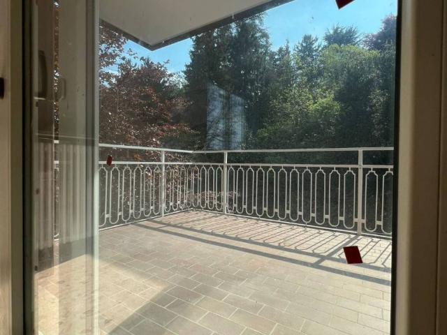 Appartamento in affitto a Biumo Superiore, Varese