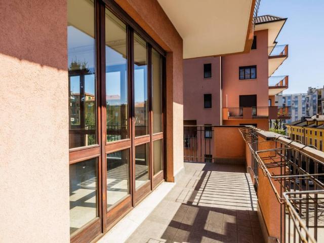 Appartamento in affitto a Biumo Superiore, Varese