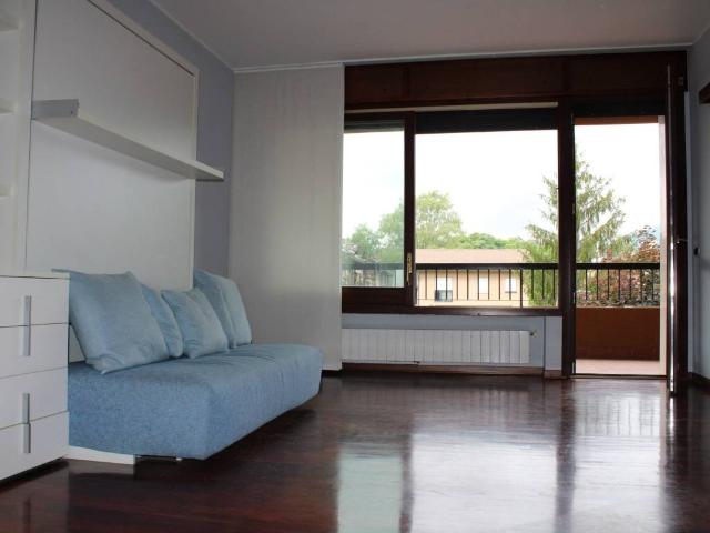Appartamento in affitto a Biumo Superiore, Varese