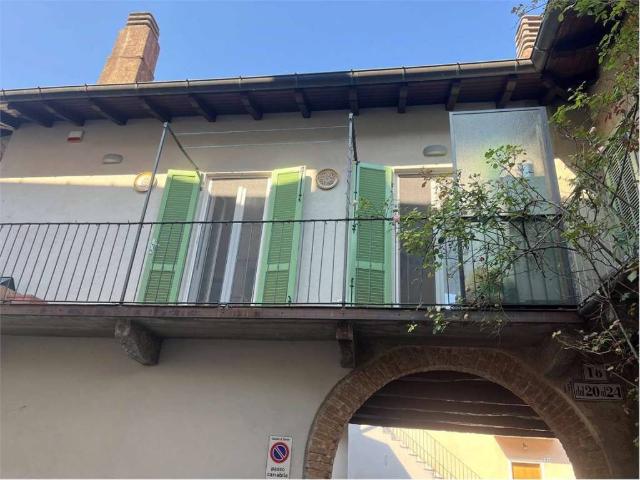 Appartamento in affitto a Velate, Varese