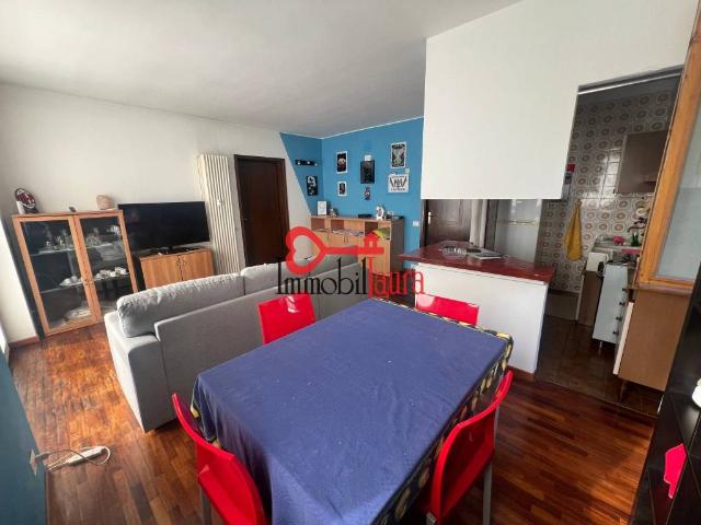 Appartamento in affitto a Velate, Varese