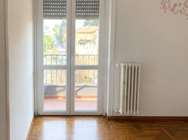 Appartamento in affitto a Valle Olona, Varese