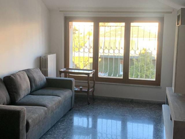 Appartamento in affitto a Biumo Superiore, Varese