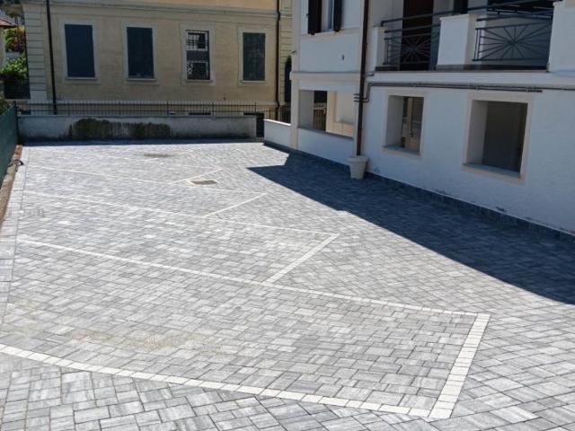 Appartamento in affitto a Velate, Varese