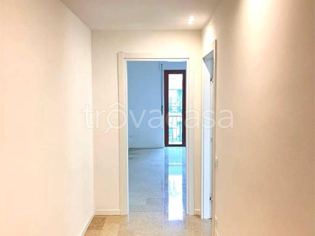 Appartamento in affitto a Biumo Superiore, Varese