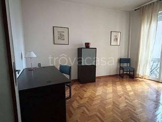 Appartamento in affitto a Biumo Superiore, Varese