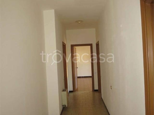 Appartamento in affitto a Varese, Lombardia