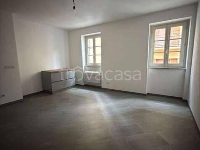 Appartamento in affitto a Biumo Superiore, Varese