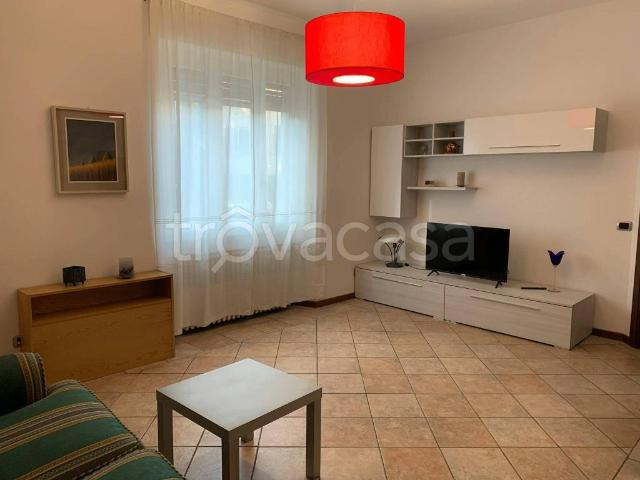 Appartamento in affitto a Biumo Superiore, Varese