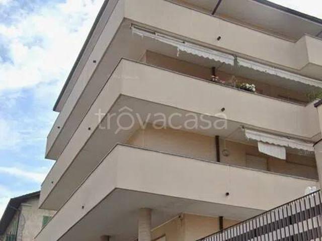 Appartamento in affitto a Campello Sul Clitunno, Umbria