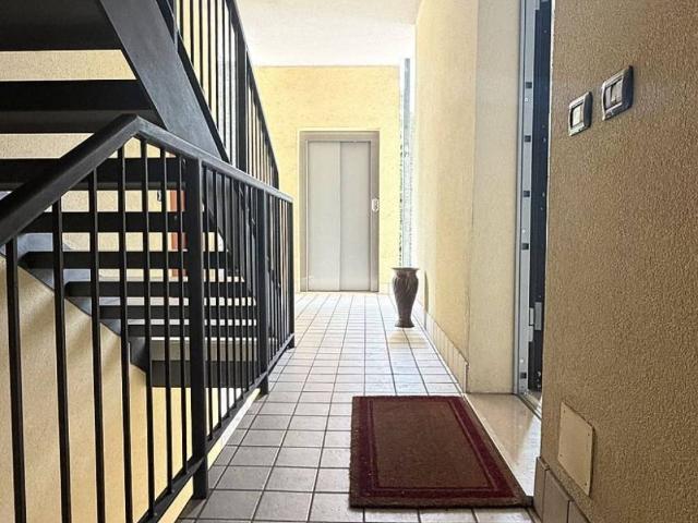 Appartamento in affitto a Vedano Al Lambro, Lombardia