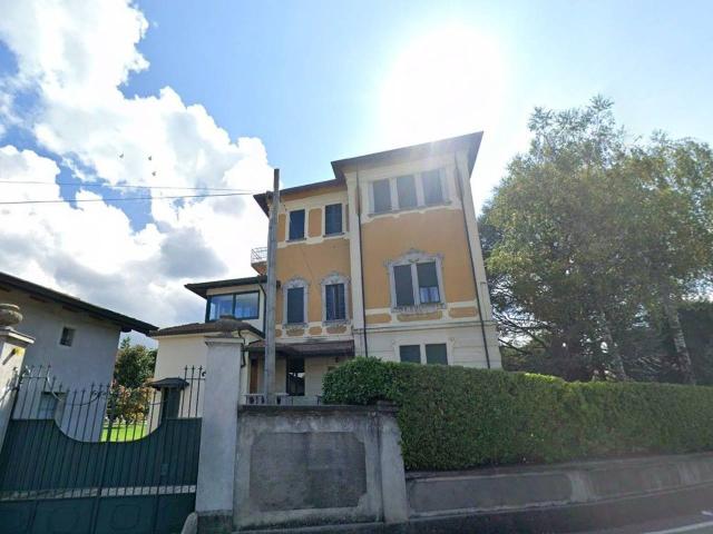 Appartamento in affitto a Baraggia, Vedano Olona