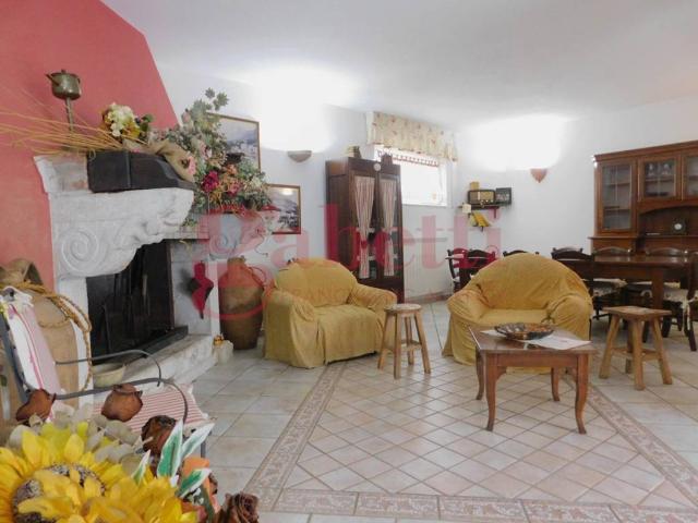 Appartamento in affitto a Venafro, Molise