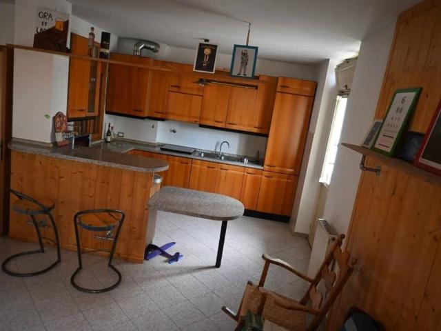 Appartamento in affitto a Centro, Piemonte