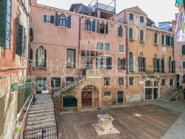 Appartamento in affitto a Venezia-Murano-Burano, Venezia