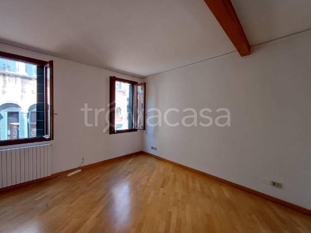 Appartamento in affitto a Venezia-Murano-Burano, Venezia