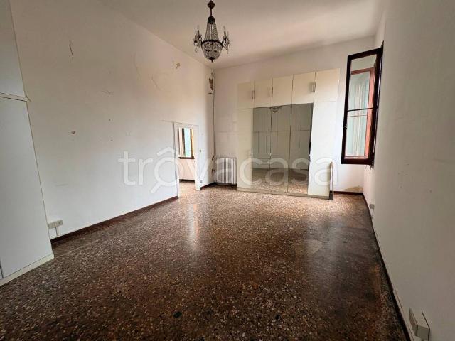 Appartamento in affitto a Venezia-Murano-Burano, Venezia