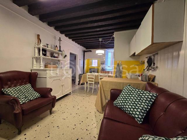 Appartamento in affitto a Venezia-Murano-Burano, Venezia