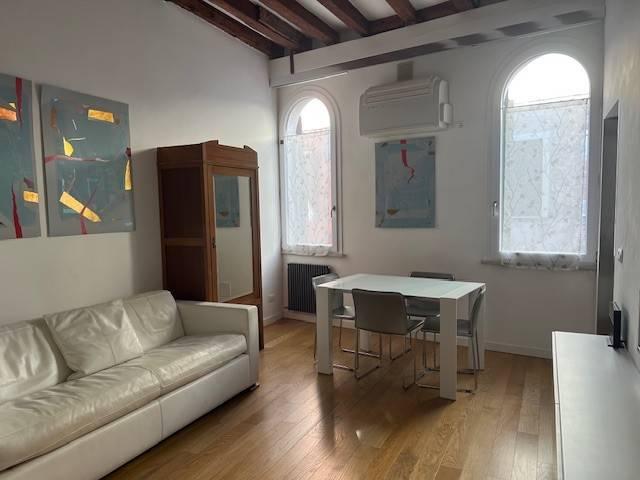 Appartamento in affitto a Venezia-Murano-Burano, Venezia