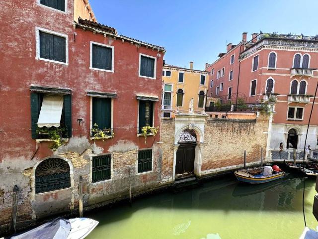 Appartamento in affitto a Venezia-Murano-Burano, Venezia
