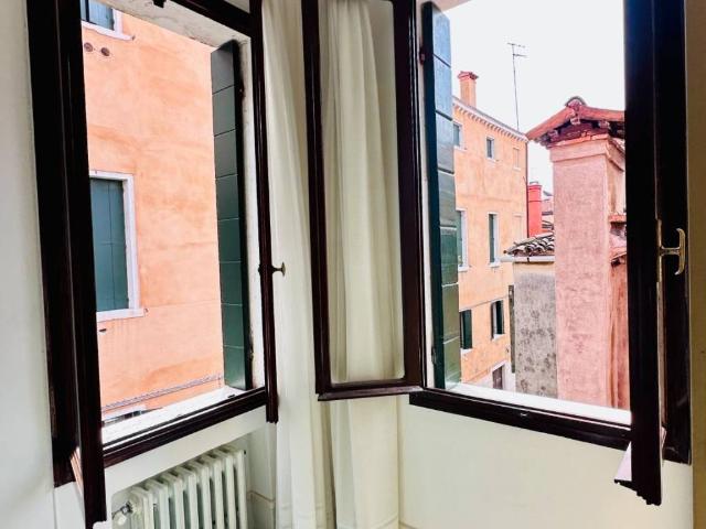 Appartamento in affitto a Venezia-Murano-Burano, Venezia