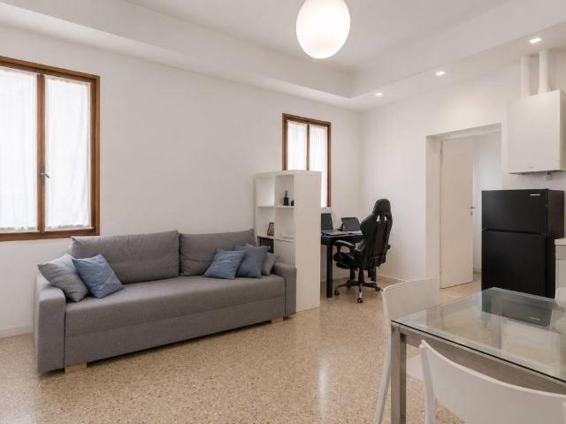 Appartamento in affitto a Venezia-Murano-Burano, Venezia
