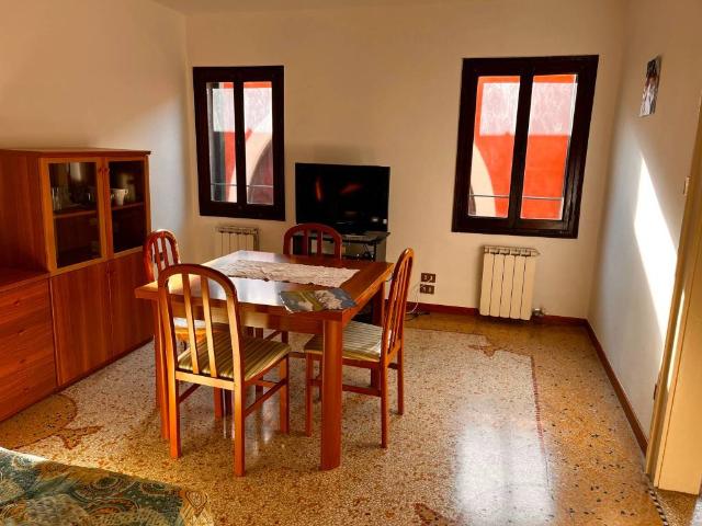 Appartamento in affitto a Venezia-Murano-Burano, Venezia