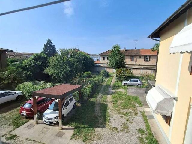 Appartamento in affitto a Sesona, Vergiate
