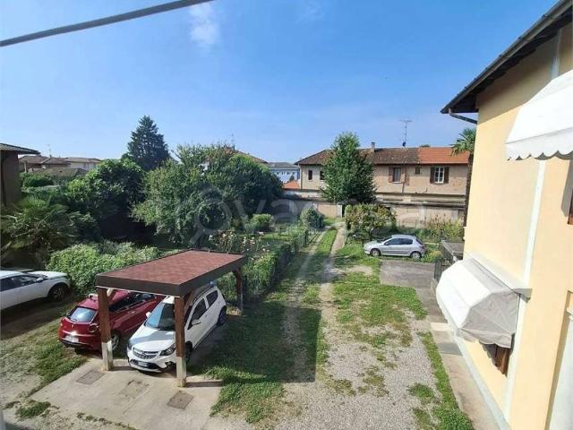 Appartamento in affitto a Sesona, Vergiate