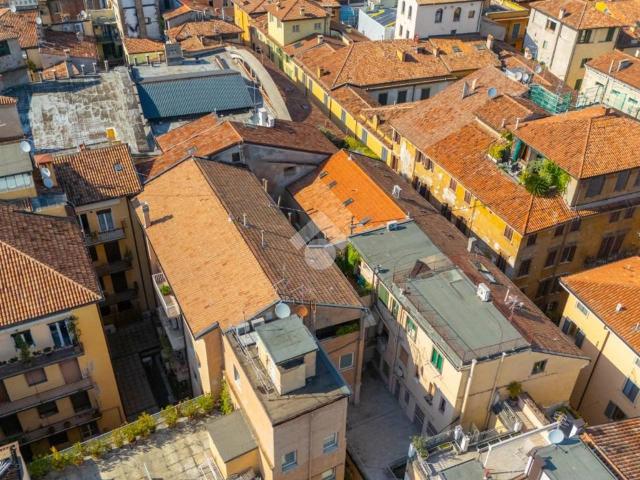 Appartamento in affitto a Centro storico, Brenzone