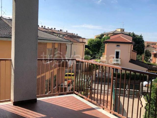 Appartamento in affitto a Sud-Est, Brenzone