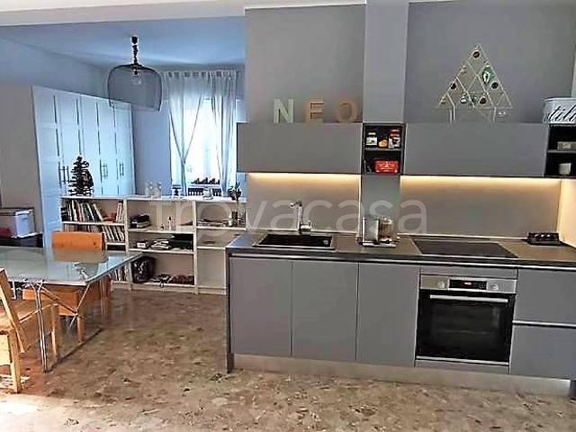 Appartamento in affitto a Nord-Ovest, Brenzone