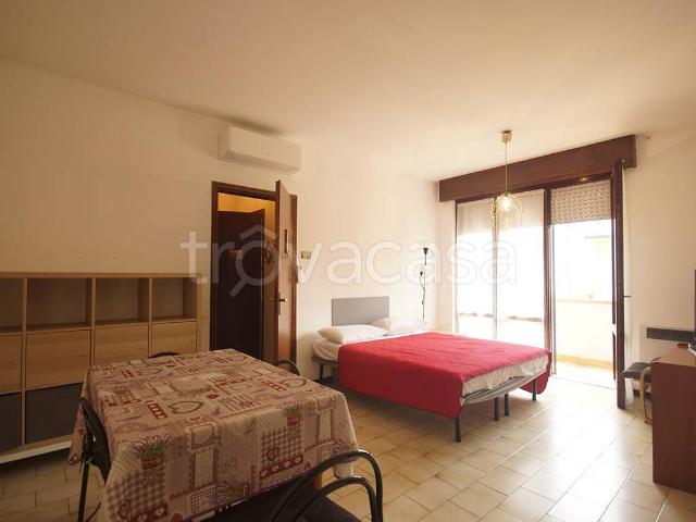 Appartamento in affitto a Sud-Ovest, Brenzone