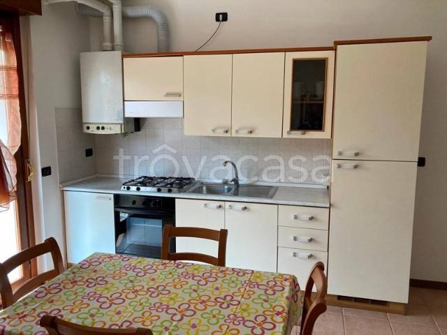 Appartamento in affitto a Sud, Brenzone