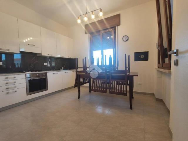 Appartamento in affitto a Sud, Brenzone